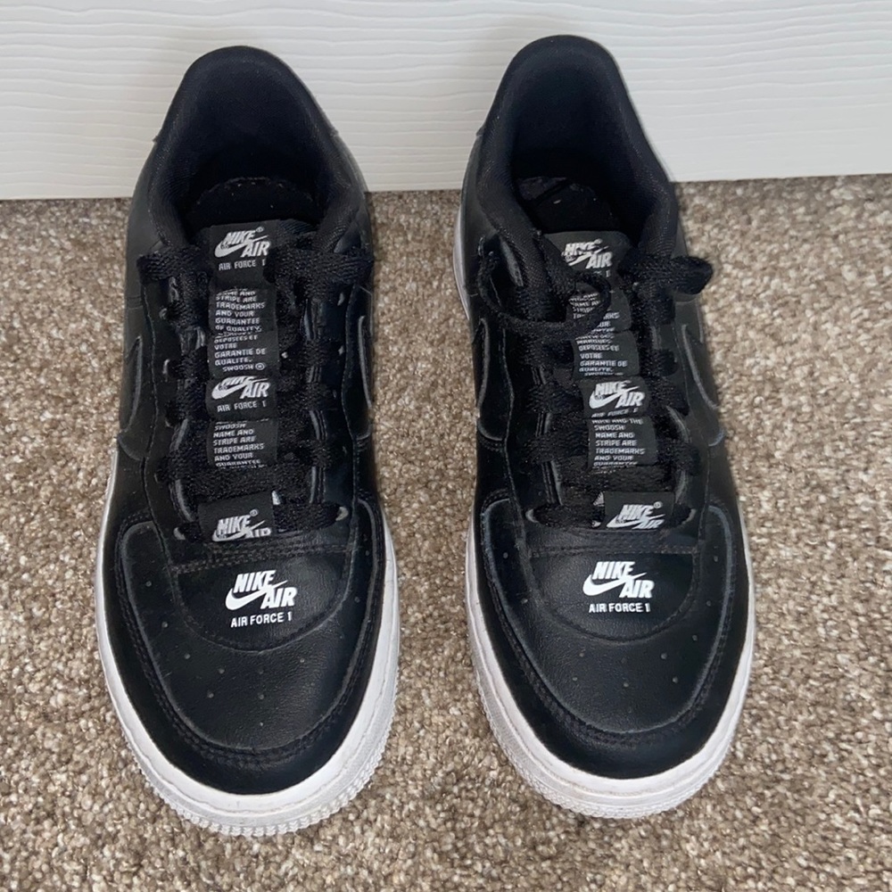 Nike Air Air Force 1 Black Size 4 Youth/6 Women’s